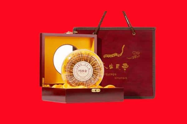 类乌齐县回收冬虫夏草